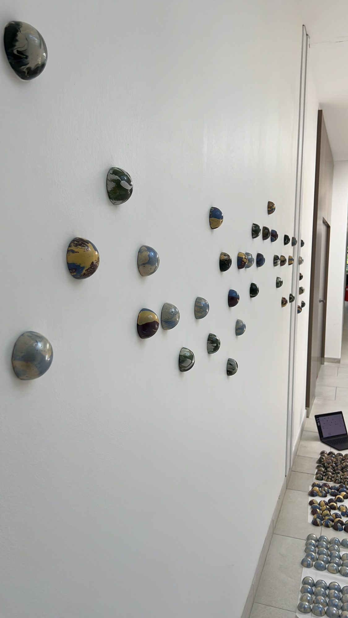 Réalisation Morning × Crédit Agricole Val de France · Atelier Nickel Chrome