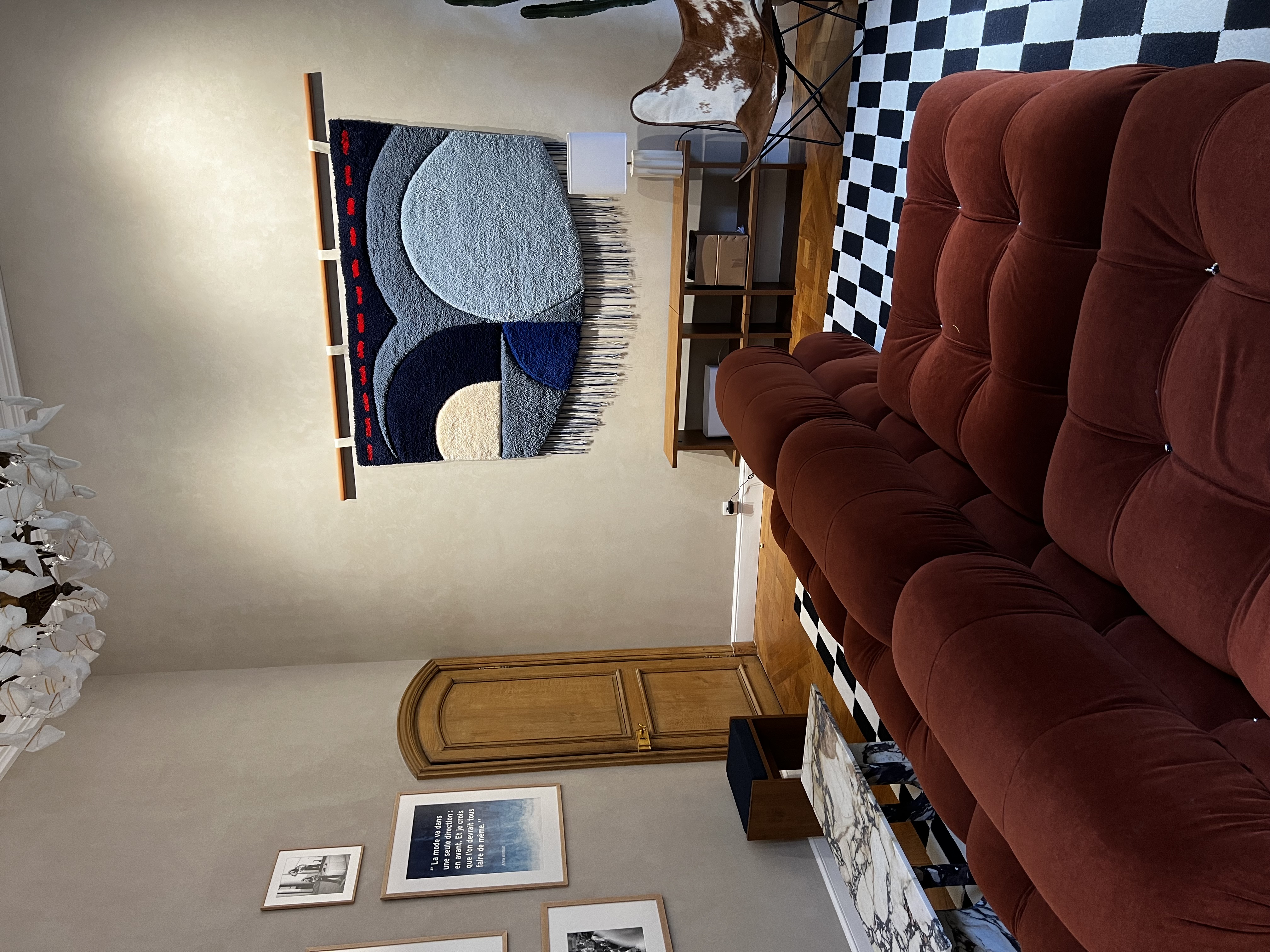 Tapisserie murale pour le showroom Levi’s parisien.